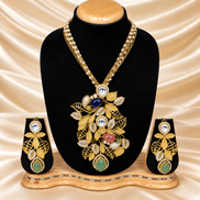 Royal Emerald & Pearl Floral Necklace Set