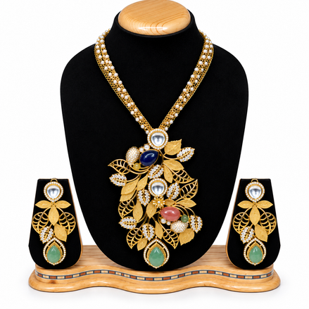 Royal Emerald & Pearl Floral Necklace Set