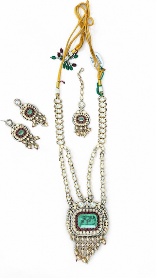 Green Traditional Necklace Set with White Bead & Deep Red Detailing