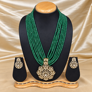 Emerald Green Beaded Kundan Necklace Set with Floral Pendant